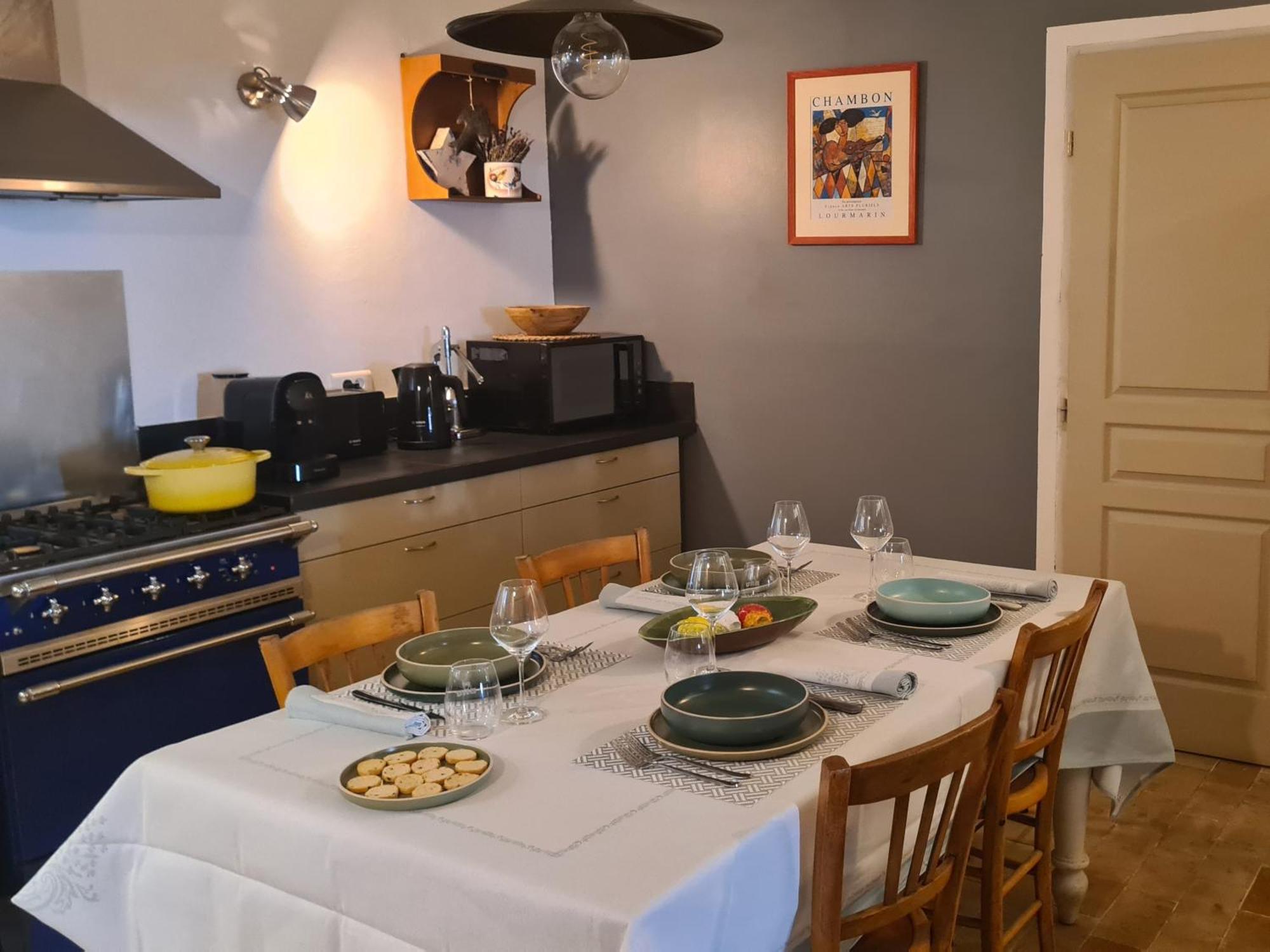Apartamento Cocon Du Papillon A Lourmarin Exterior foto